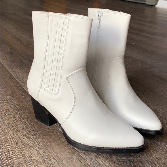 Nasty Gal Shoes - Nasty Gal white boots!